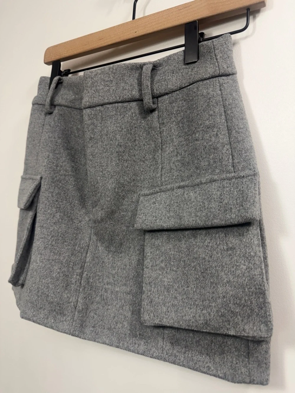 Grey Lab Wool Cargo Skirt grey size XS. NWT.
